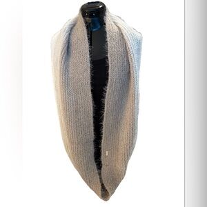 Calvin Klein Tan & Cream Knitted Infinity Scarf New with tags